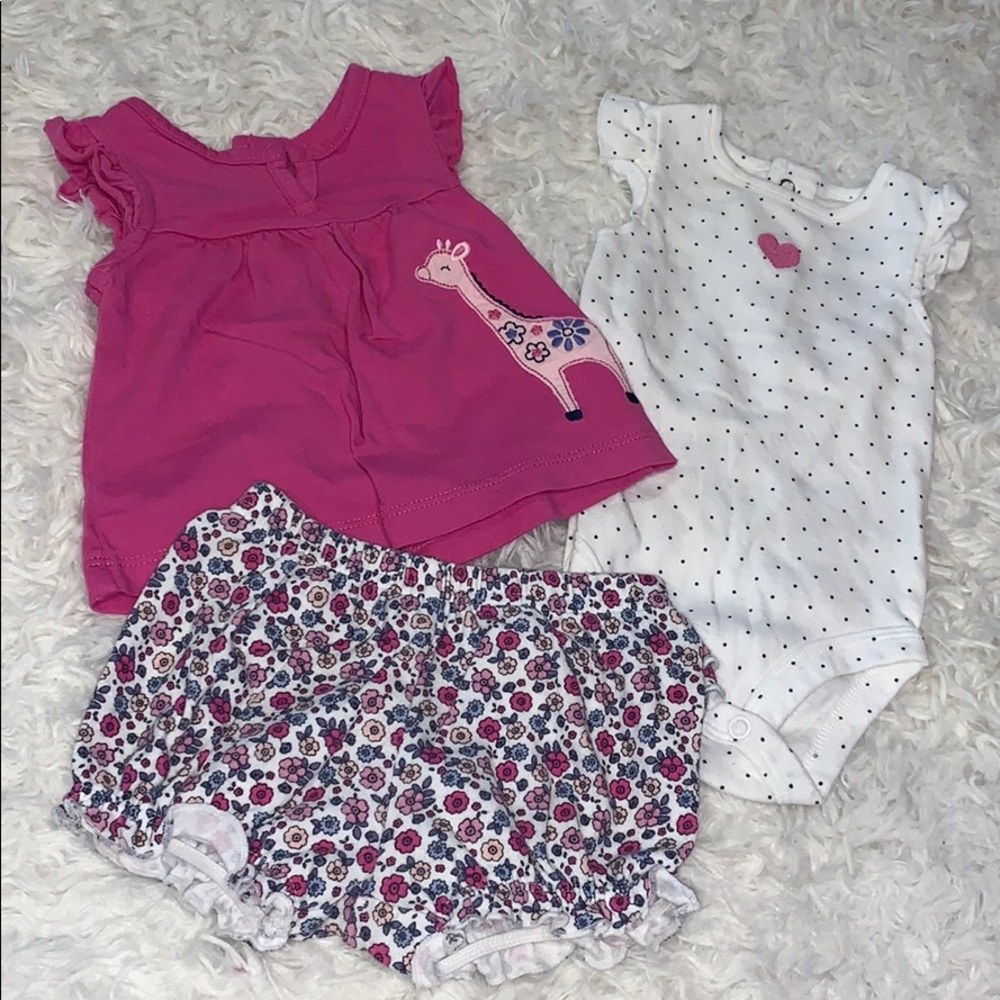 Carters Set